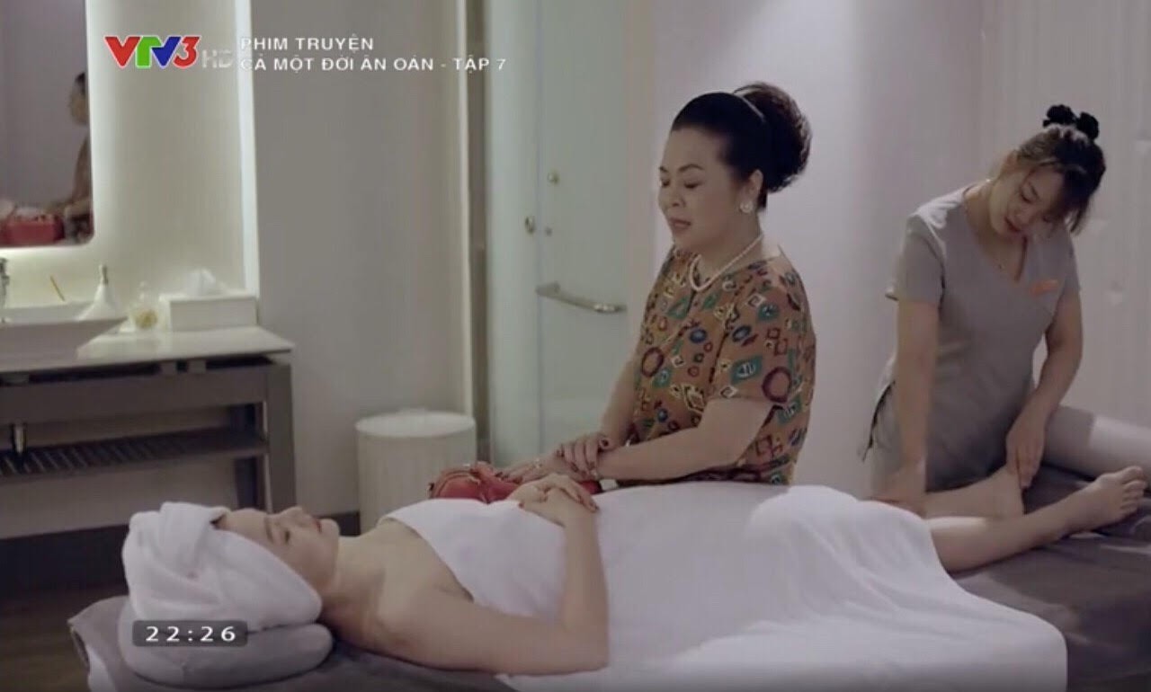 Kiên trì thả thính, cuối cùng Lan Phương đã thò được chân vào phòng của Hồng Đăng? Kiên trì thả thính, cuối cùng Lan Phương đã thò được chân vào phòng của Hồng Đăng?